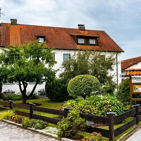 Gaeste- Und Appartementhaus Roswitha Huber * Würding