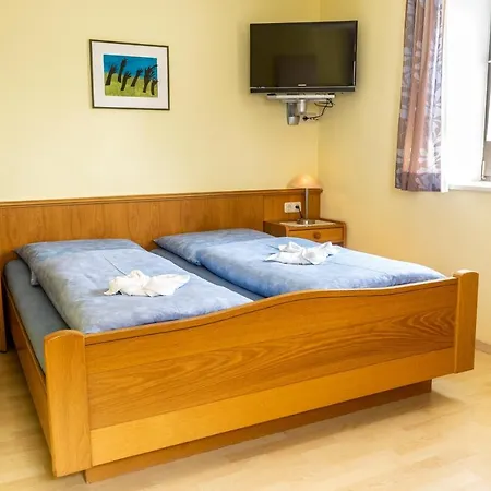Apartman Gaeste- Und Appartementhaus Roswitha Huber Würding