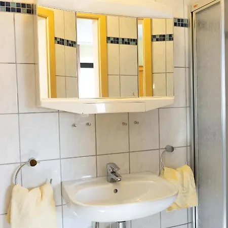 Gaeste- Und Appartementhaus Roswitha Huber *